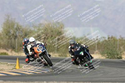 media/Nov-16-2025-Race Pace (Sun) [[8c5fa54630]]/Verified Riders/2-Turn 7 (945am)/